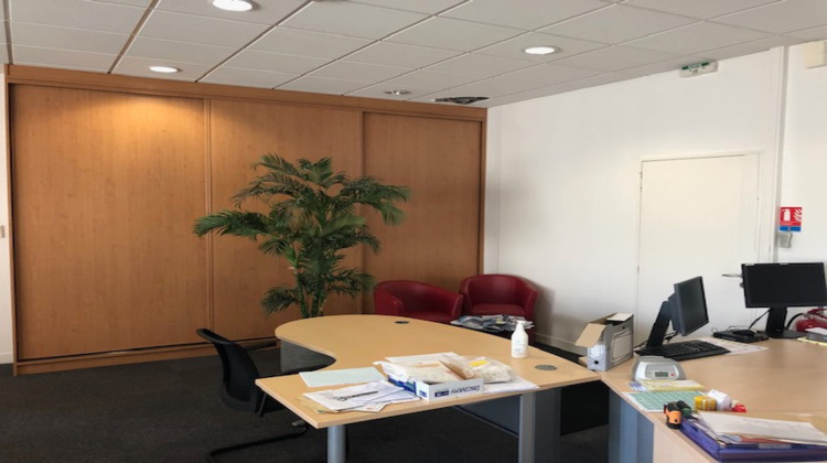 Ma-Cabane - Location Local commercial METZ, 137 m²