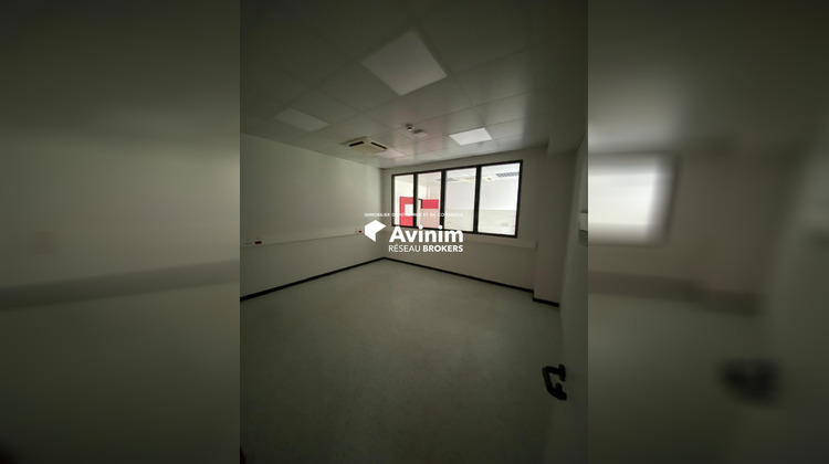 Ma-Cabane - Location Local commercial Meylan, 953 m²