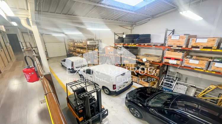 Ma-Cabane - Location Local commercial Meyzieu, 440 m²