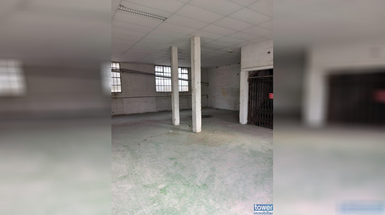 Ma-Cabane - Location Local commercial Mimet, 160 m²
