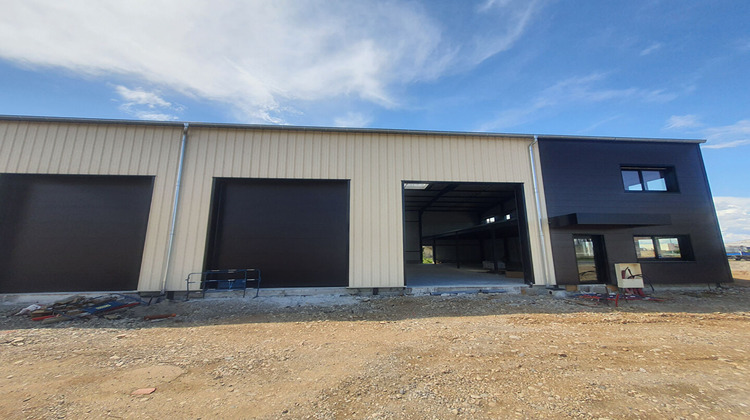 Ma-Cabane - Location Local commercial MIONS, 607 m²