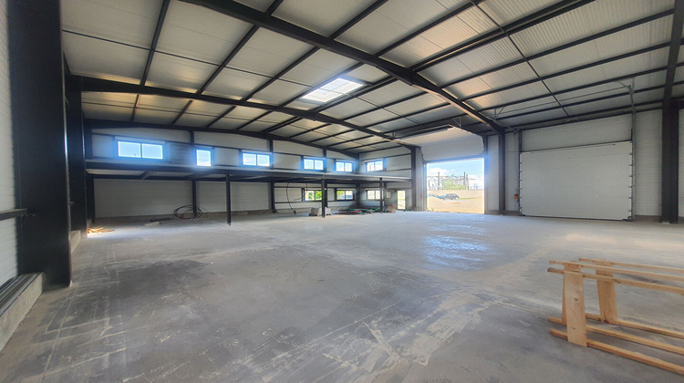 Ma-Cabane - Location Local commercial MIONS, 607 m²