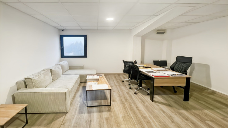 Ma-Cabane - Location Local commercial Mions, 200 m²