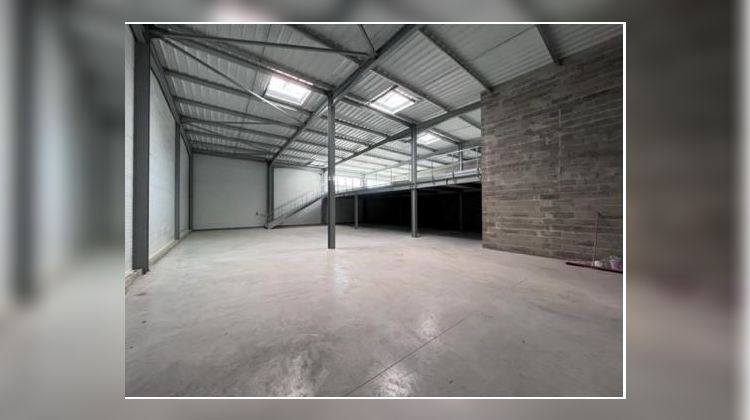 Ma-Cabane - Location Local commercial MIOS, 556 m²