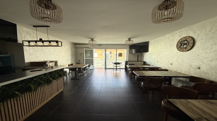 Ma-Cabane - Location Local commercial Miramas, 67 m²