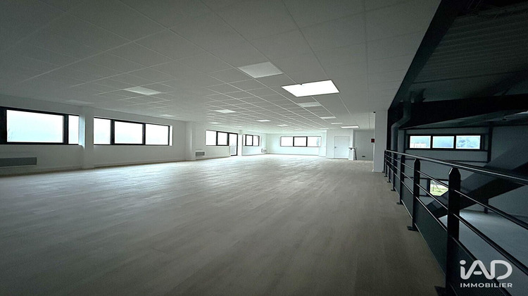 Ma-Cabane - Location Local commercial Moissy-Cramayel, 912 m²