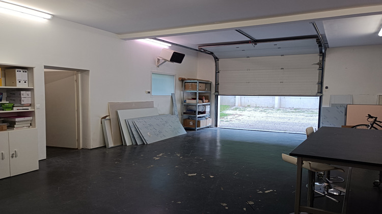 Ma-Cabane - Location Local commercial Monestier-de-Clermont, 157 m²