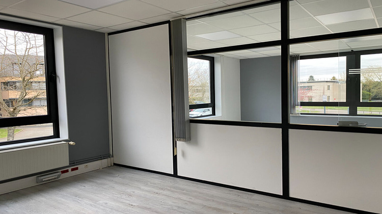 Ma-Cabane - Location Local commercial MONT-SAINT-AIGNAN, 75 m²