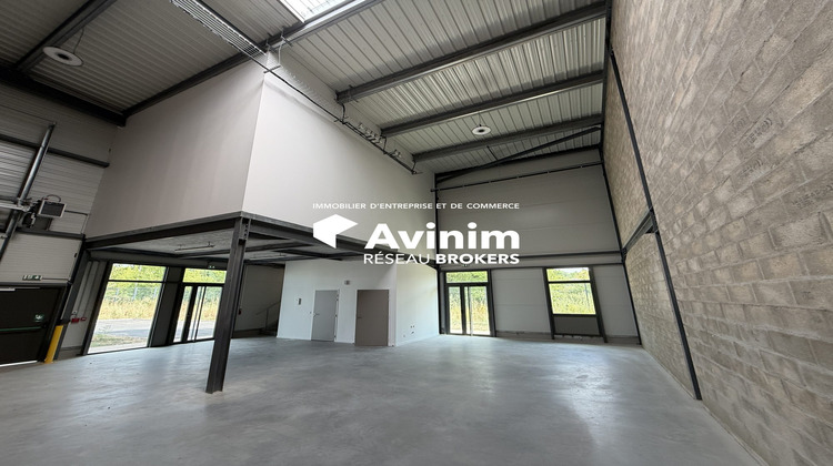 Ma-Cabane - Location Local commercial Montataire, 193 m²