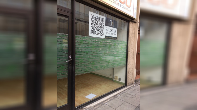 Ma-Cabane - Location Local commercial MONTAUBAN, 30 m²