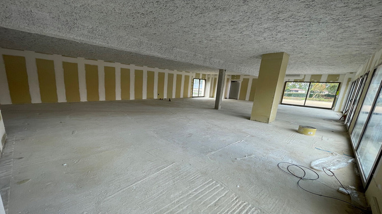 Ma-Cabane - Location Local commercial MONTAUBAN, 160 m²