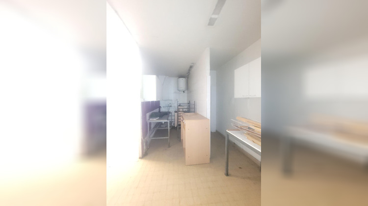 Ma-Cabane - Location Local commercial MONTAUBAN, 151 m²