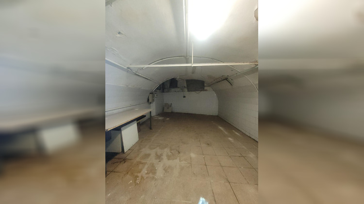 Ma-Cabane - Location Local commercial MONTAUBAN, 151 m²