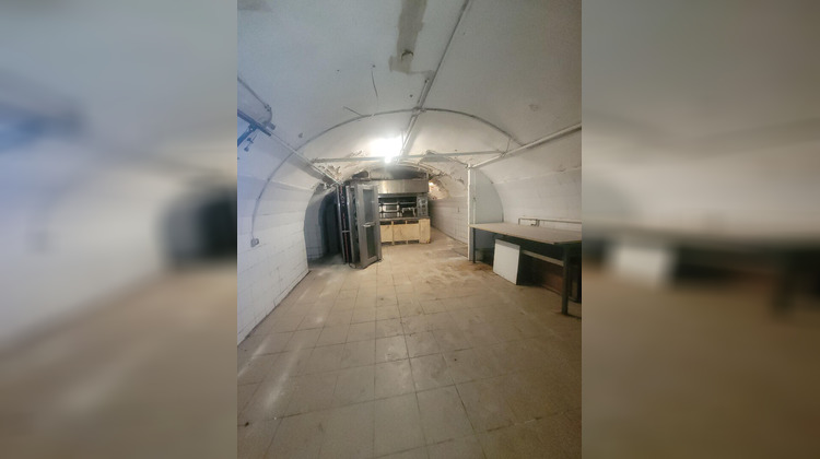 Ma-Cabane - Location Local commercial MONTAUBAN, 151 m²