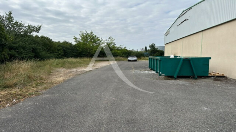 Ma-Cabane - Location Local commercial MONTAUBAN, 340 m²