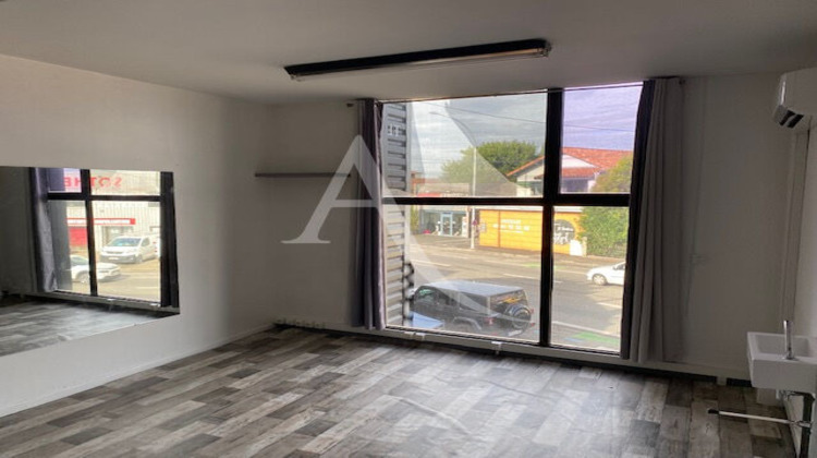 Ma-Cabane - Location Local commercial MONTAUBAN, 160 m²