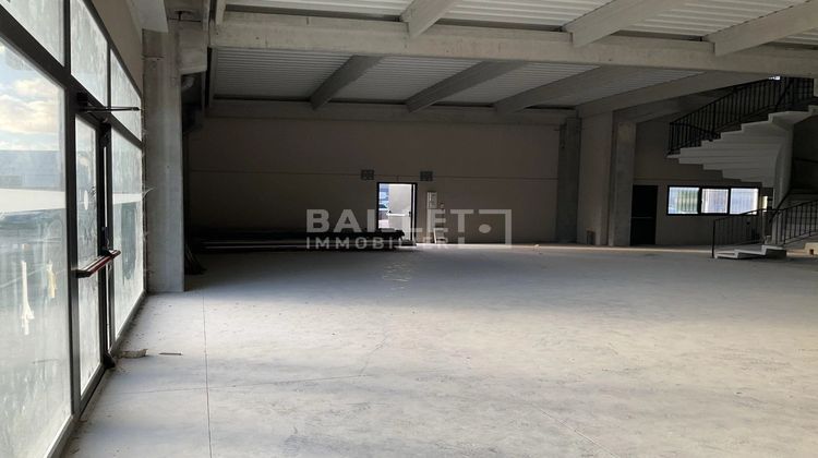 Ma-Cabane - Location Local commercial Montauroux, 400 m²