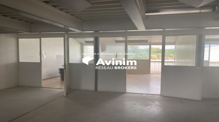 Ma-Cabane - Location Local commercial Montauroux, 200 m²