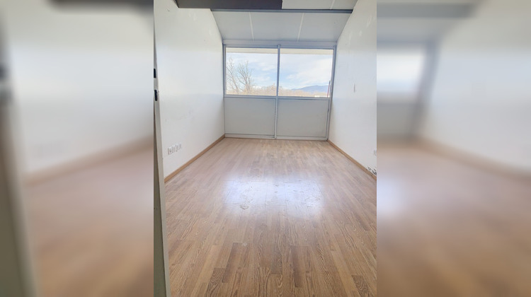 Ma-Cabane - Location Local commercial Montauroux, 407 m²