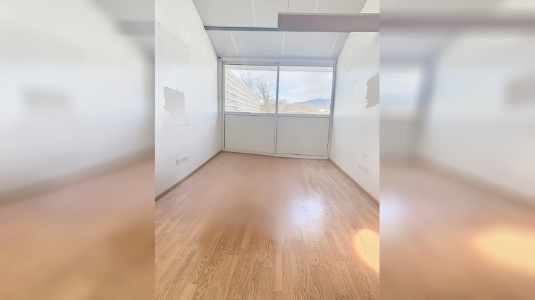 Ma-Cabane - Location Local commercial Montauroux, 407 m²