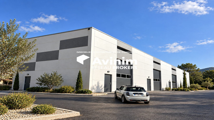 Ma-Cabane - Location Local commercial Montauroux, 713 m²