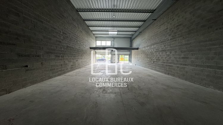 Ma-Cabane - Location Local commercial Montbert, 181 m²