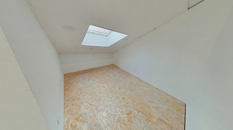 Ma-Cabane - Location Local commercial Montbrison, 61 m²