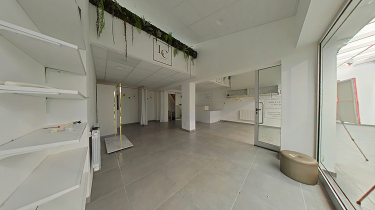 Ma-Cabane - Location Local commercial Montbrison, 64 m²