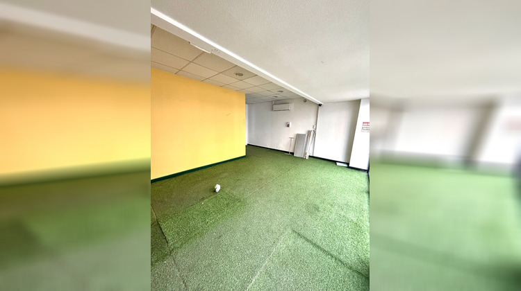 Ma-Cabane - Location Local commercial MONTCEAU-LES-MINES, 52 m²