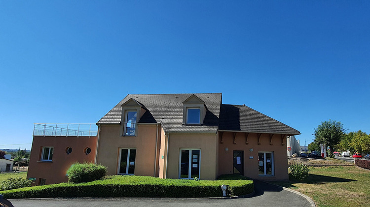 Ma-Cabane - Location Local commercial MONTCEAU-LES-MINES, 162 m²