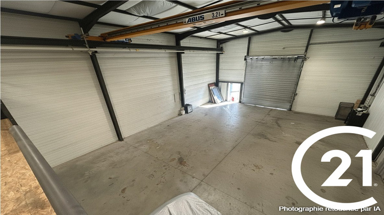Ma-Cabane - Location Local commercial Montélier, 270 m²