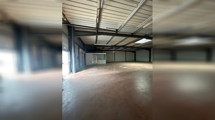 Ma-Cabane - Location Local commercial Montélimar, 418 m²