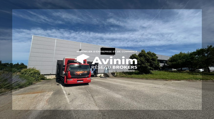 Ma-Cabane - Location Local commercial Monteux, 3875 m²