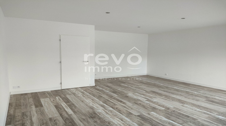 Ma-Cabane - Location Local commercial MONTFERRIER SUR LEZ, 35 m²