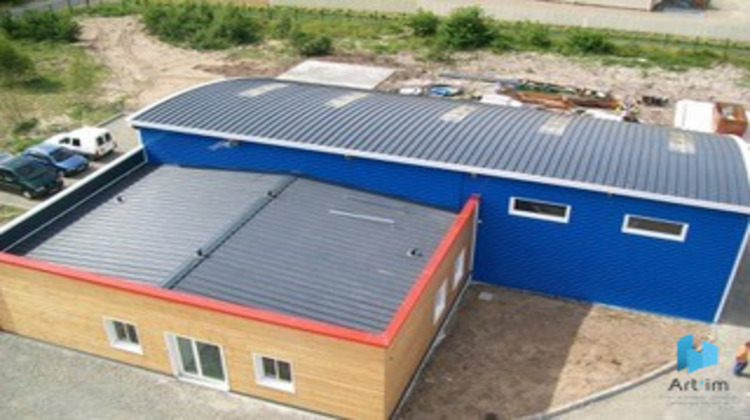 Ma-Cabane - Location Local commercial Montfort-le-Gesnois, 470 m²