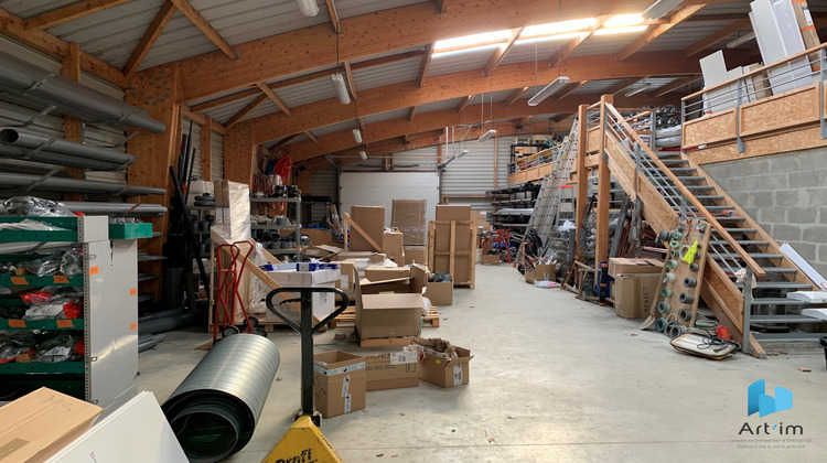 Ma-Cabane - Location Local commercial Montfort-le-Gesnois, 470 m²