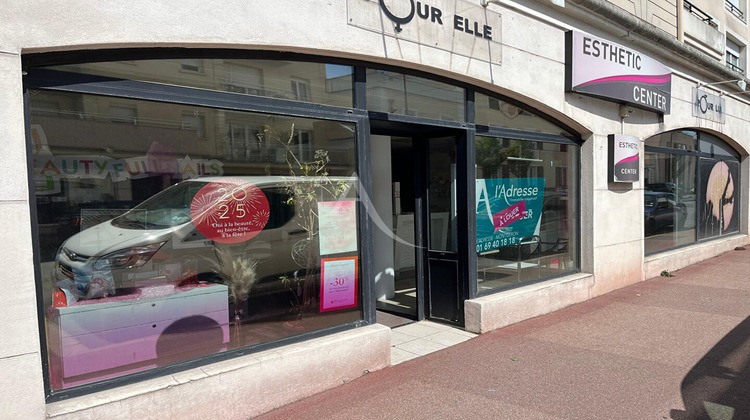 Ma-Cabane - Location Local commercial MONTGERON, 69 m²