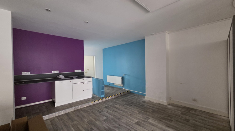 Ma-Cabane - Location Local commercial Montguyon, 66 m²