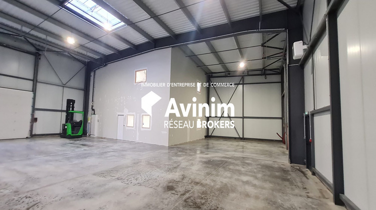 Ma-Cabane - Location Local commercial Montivilliers, 422 m²