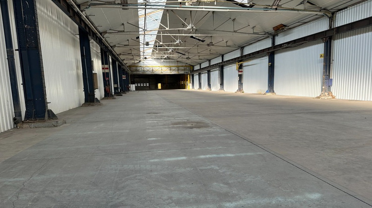 Ma-Cabane - Location Local commercial MONTLUCON, 2775 m²