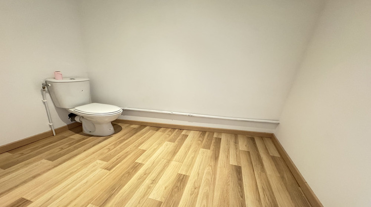 Ma-Cabane - Location Local commercial Montluçon, 50 m²