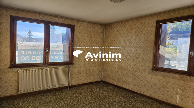 Ma-Cabane - Location Local commercial Montmorot, 186 m²
