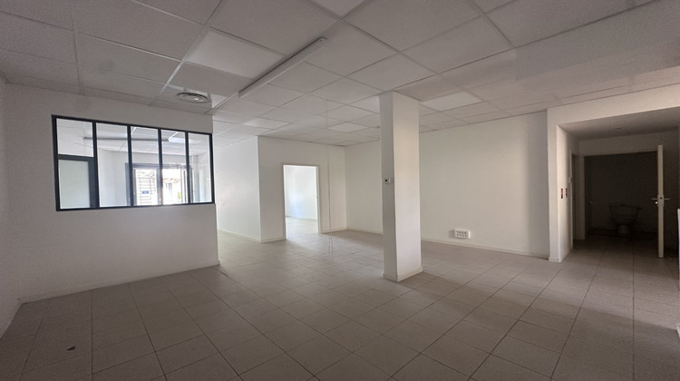 Ma-Cabane - Location Local commercial MONTPELLIER, 112 m²