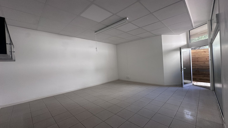 Ma-Cabane - Location Local commercial MONTPELLIER, 112 m²