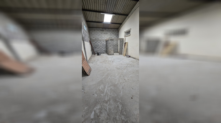 Ma-Cabane - Location Local commercial Montpeyroux, 160 m²