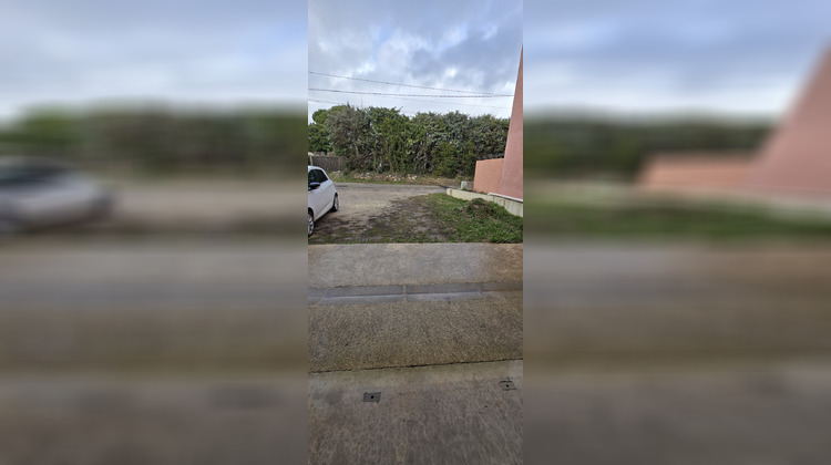 Ma-Cabane - Location Local commercial Montpeyroux, 160 m²