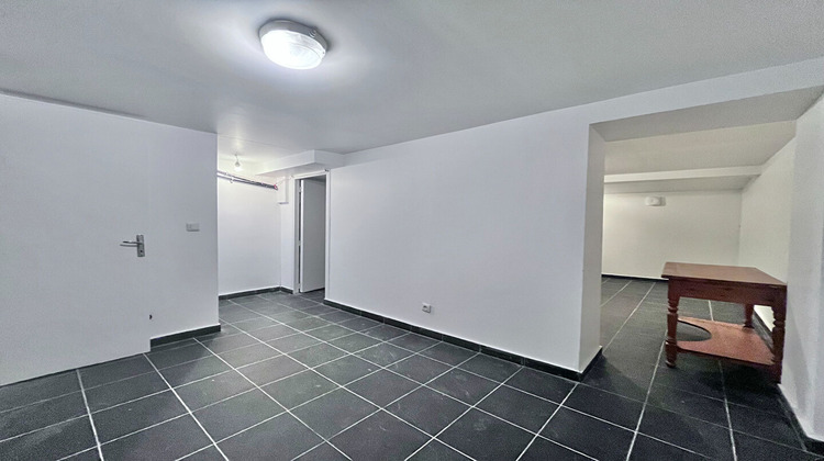 Ma-Cabane - Location Local commercial MONTREUIL, 31 m²