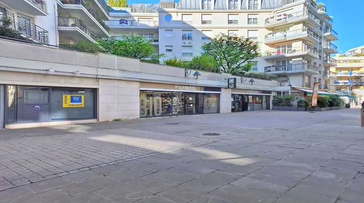 Ma-Cabane - Location Local commercial MONTROUGE, 280 m²