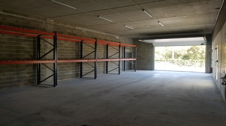 Ma-Cabane - Location Local commercial MONTUSSAN, 260 m²