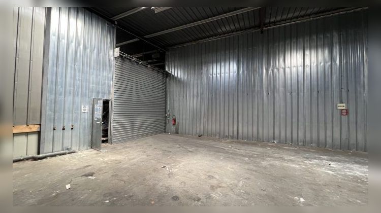 Ma-Cabane - Location Local commercial Morangis, 346 m²